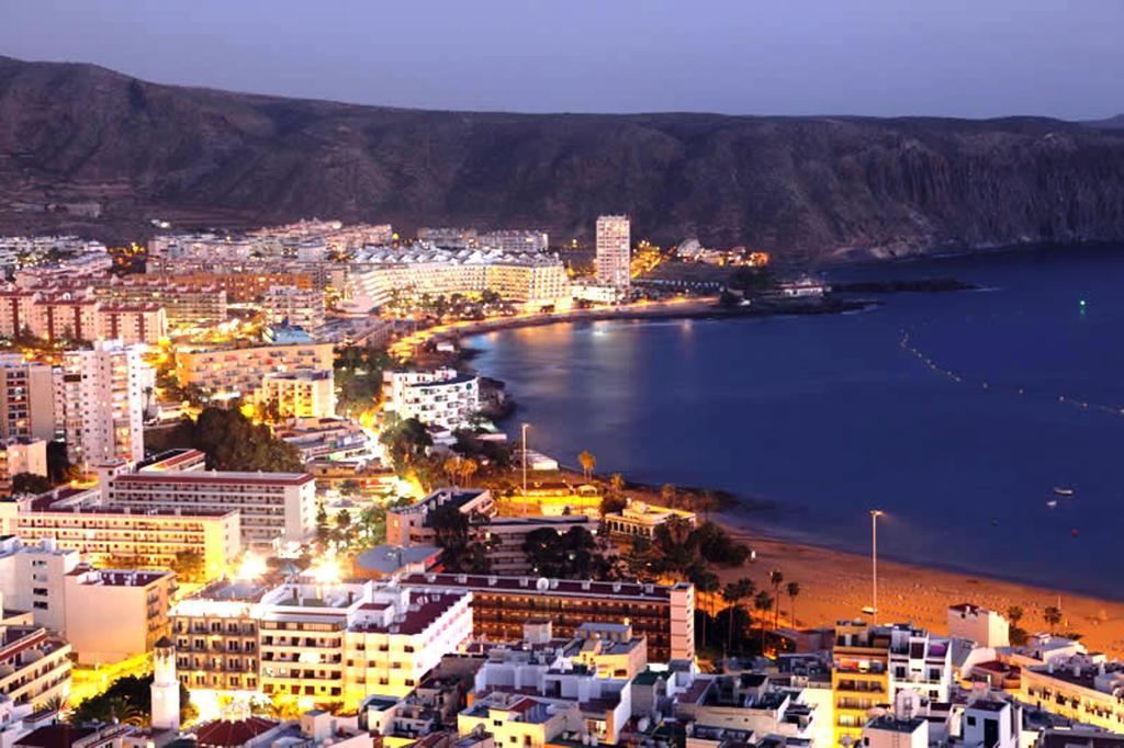 Ocean View Apartment Over Los Cristianos, Playa Las Vistas Лос Кристианос Экстерьер фото