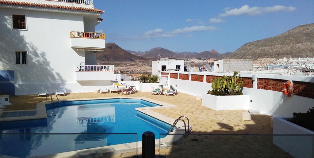Ocean View Apartment Over Los Cristianos, Playa Las Vistas Лос Кристианос Экстерьер фото